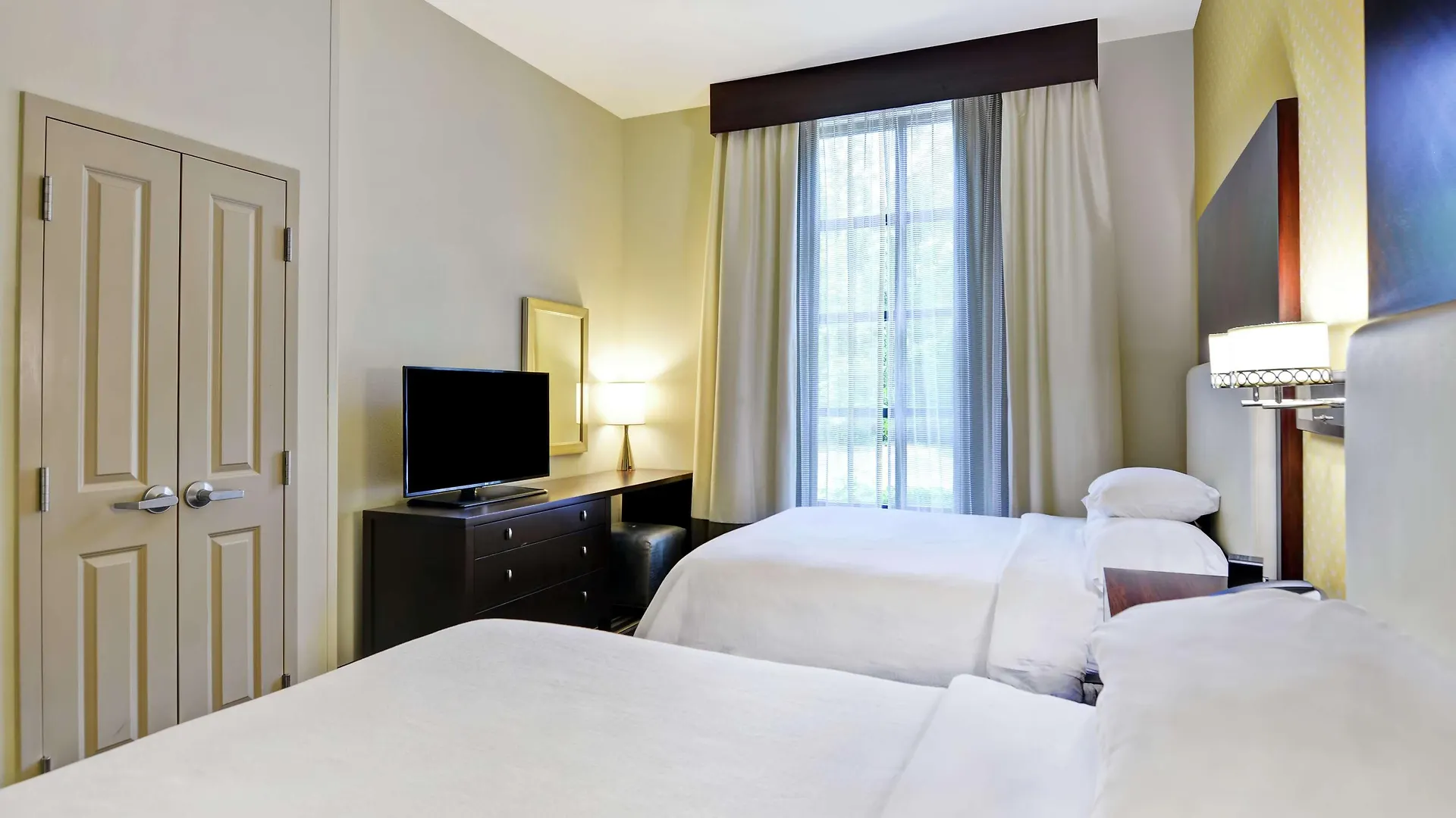 Embassy Suites Savannah Airport 4*,  United States