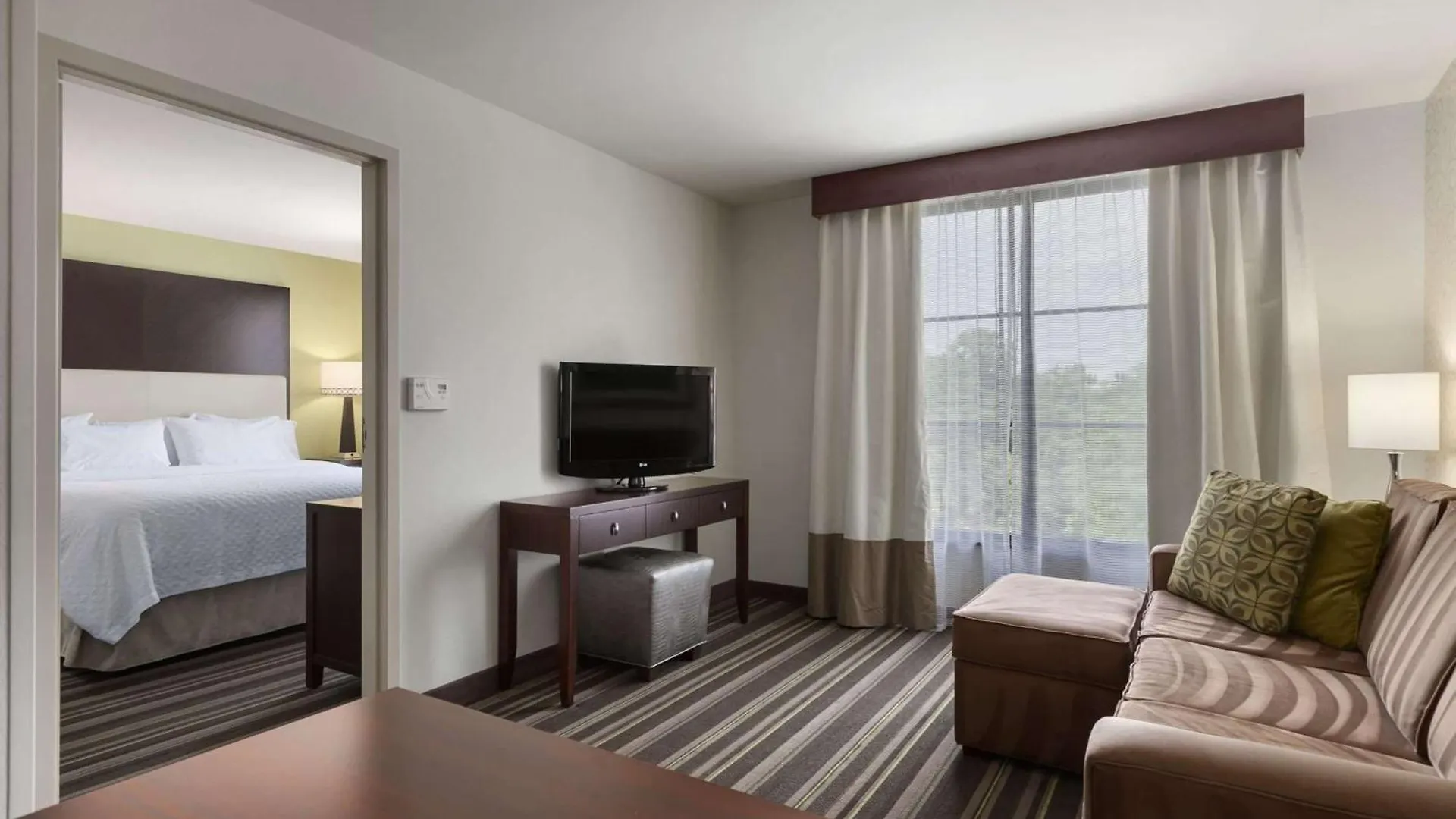 Embassy Suites Savannah Airport