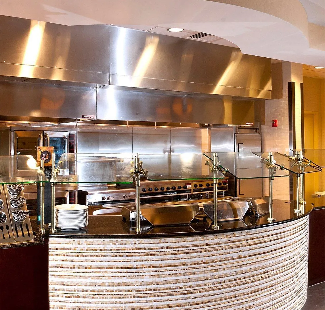 Embassy Suites Savannah Airport Hotel
